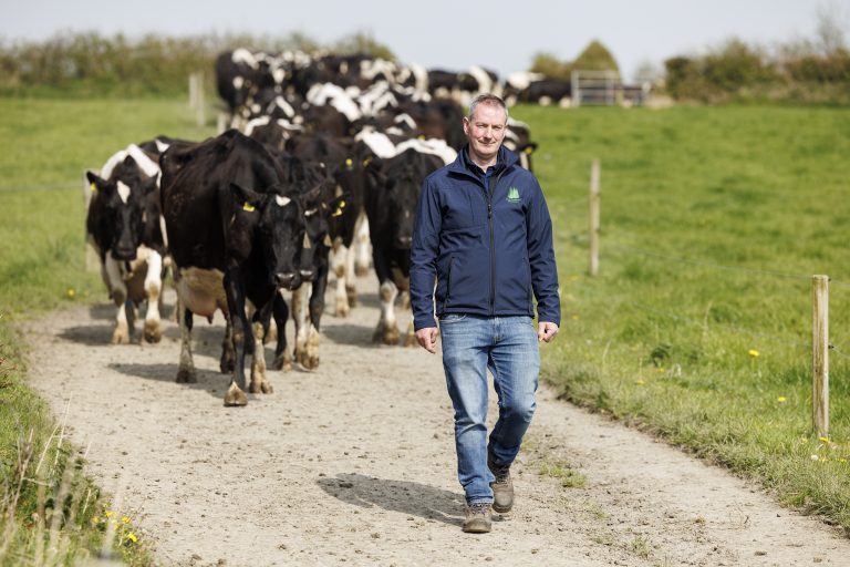 Host Farmer Tom Walsh